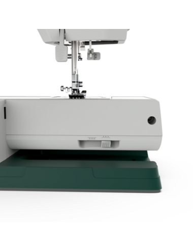 Máquina de coser especial "jeans"  NECCHI Q421A